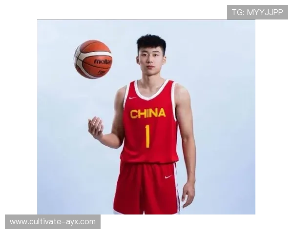 中国男篮新星崭露头角 带领球队逆袭世界杯晋级八强 中国男篮新星崭露头角 带领球队逆袭世界杯晋级八强