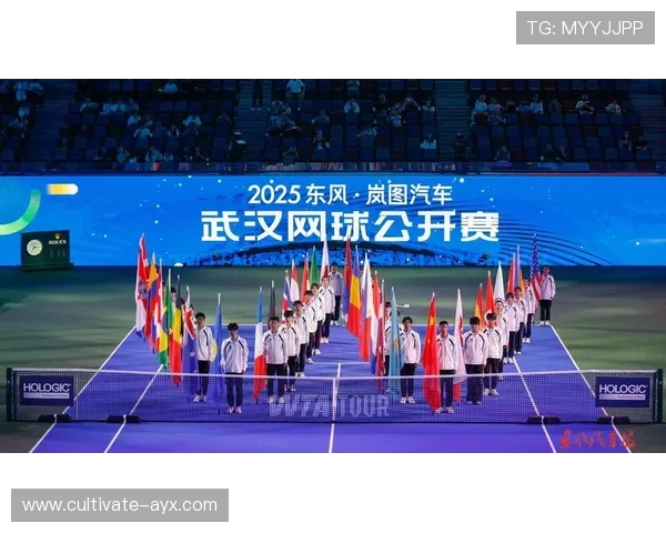 最新网球赛季揭幕战激烈展开 世界排名前十选手纷纷亮相争夺冠军