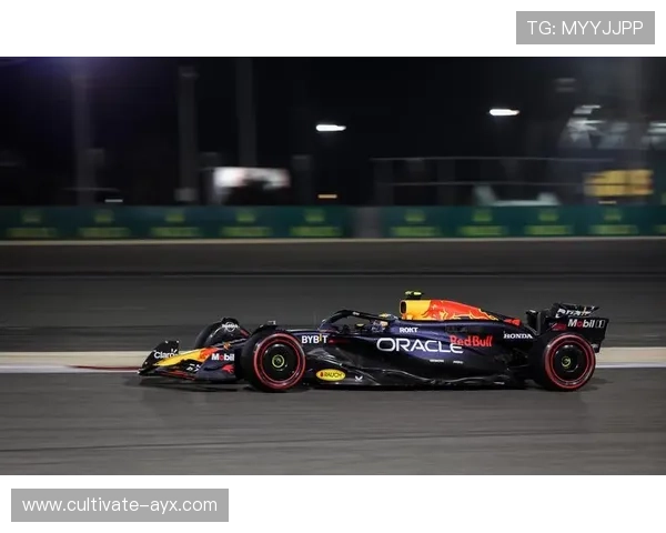 F1赛事最新动态：红牛车队全新战术布局震撼发布，新赛季目标明确