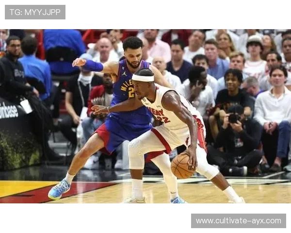 湖人核心表现惊艳逆转比赛 勇士连败困境持续引关注